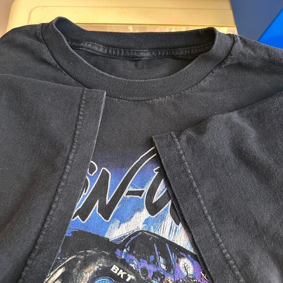 Vintage Y2K Grave Digger Monster Truck Shirt - Picture 7 of 7